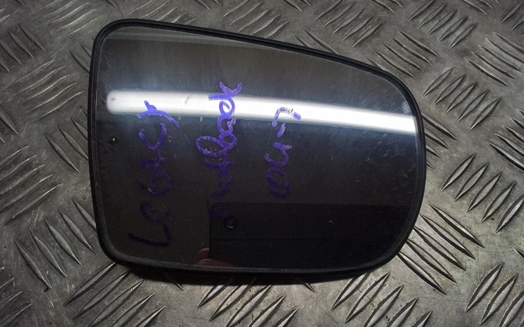 Välispeegli klaas – Subaru Legacy (2004-2006)