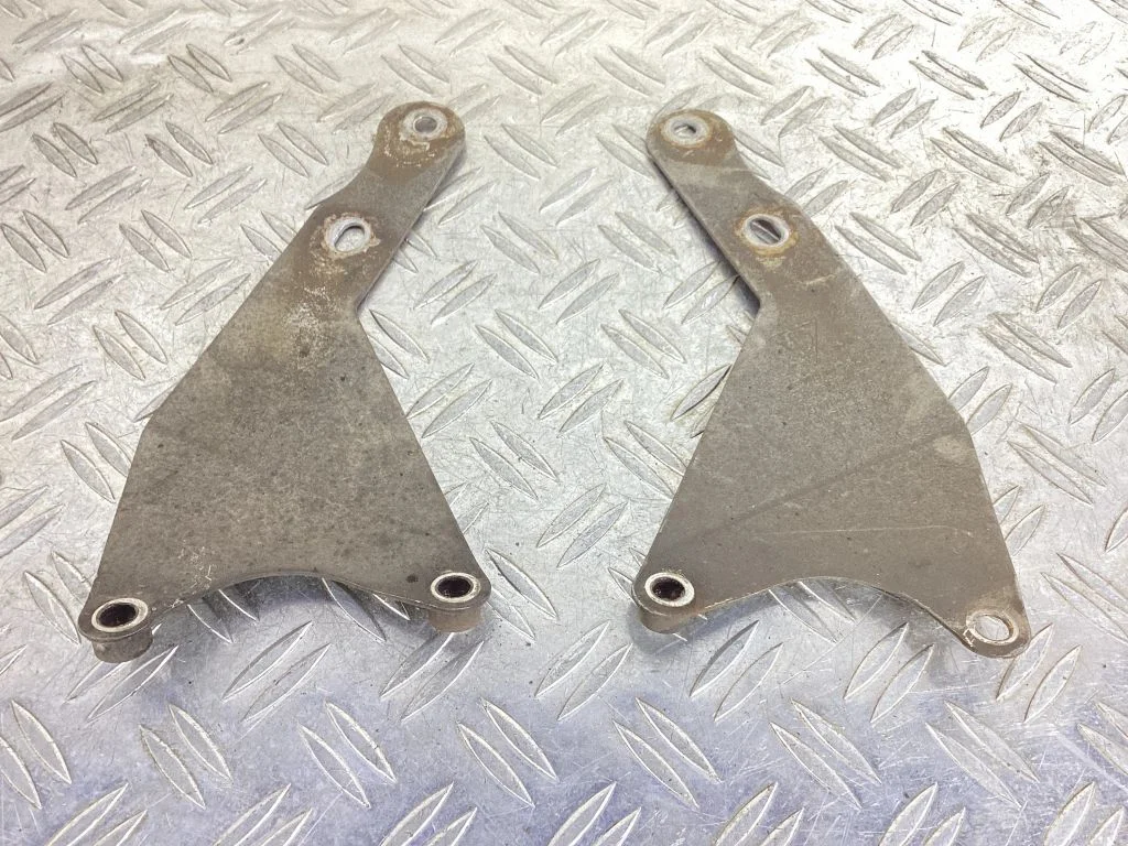 Muffler pipe connector clamp – Porsche 911 991 (2011-2019)
