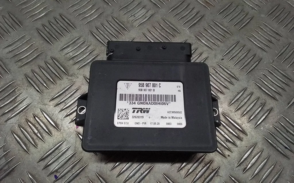 Hand brake control module – Porsche Macan (95B) (2019-)