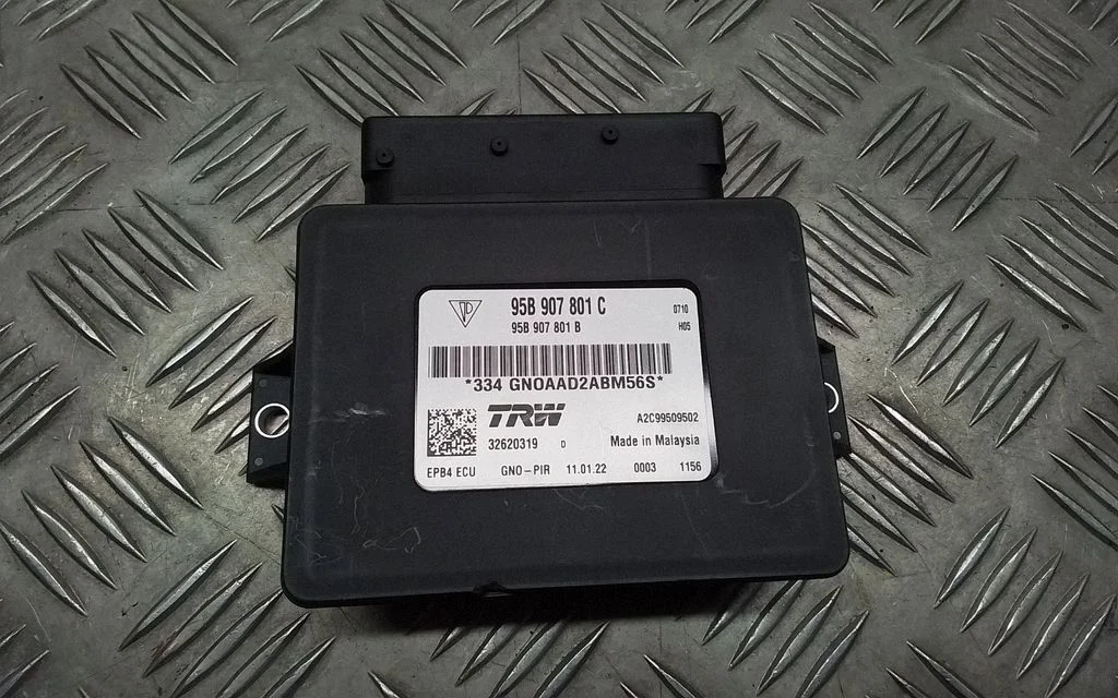 Hand brake control module – Porsche Macan (95B) (2019-)