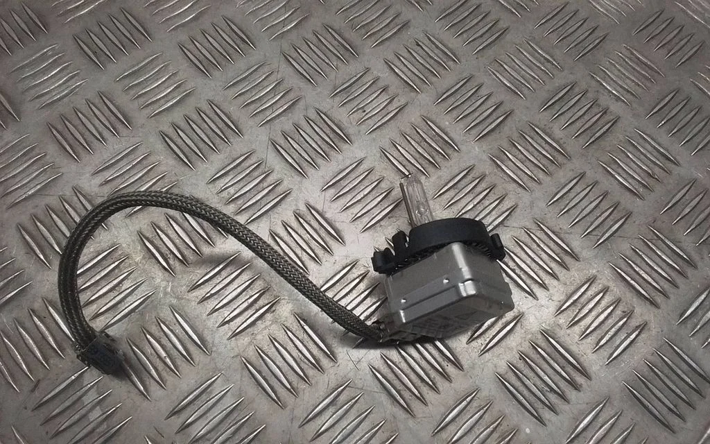 Xenon bulb – Land Rover Range Rover L322 (2002-2012)