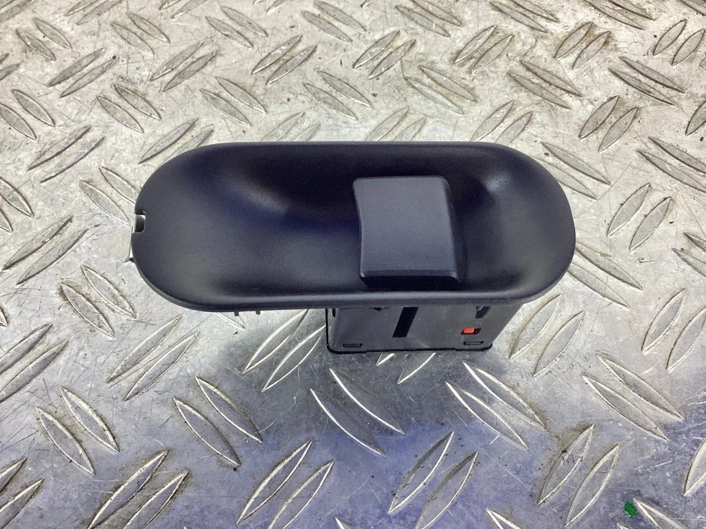 Steering wheel adjustment switch – Porsche 911 991 (2011-2019)