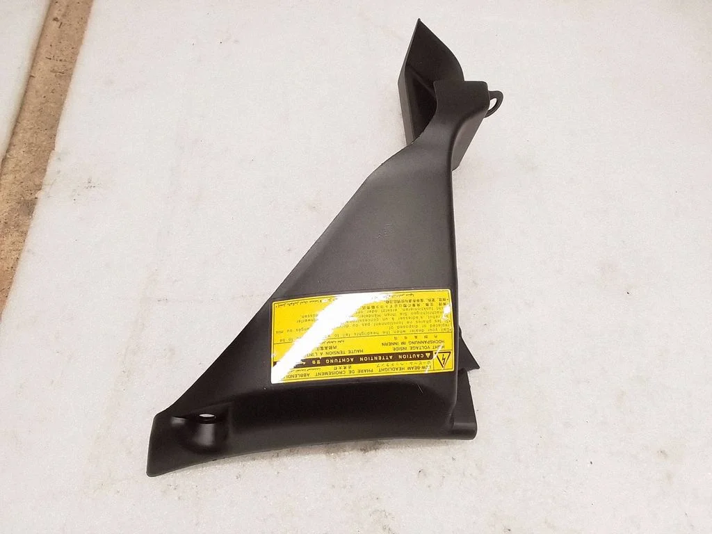 Bonnet wind deflector – Lexus LS UCF30 (2001-2007)