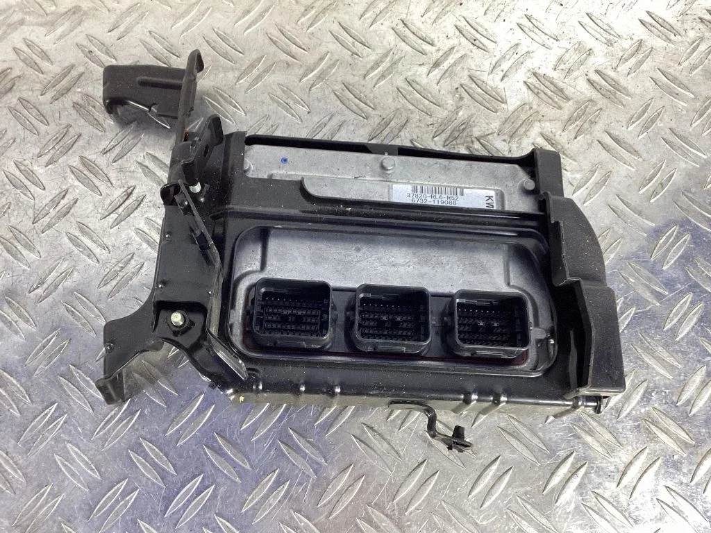 Engine control unit/module ECU – Honda Accord (2008-2016)