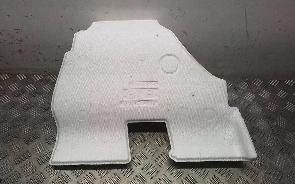 Foot rest pad/dead pedal – Toyota RAV 4 (XA50) (2018-)