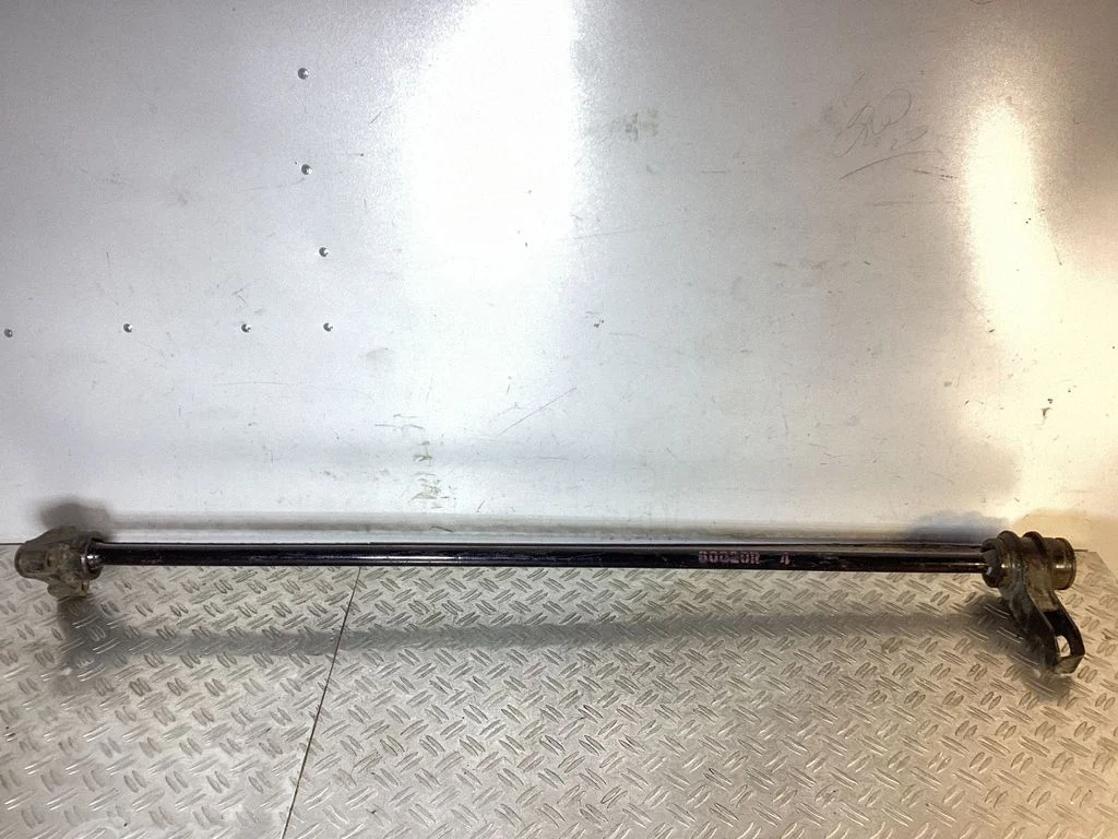 Rear traction arm rod – Toyota Land Cruiser (J100) (1998-2007)
