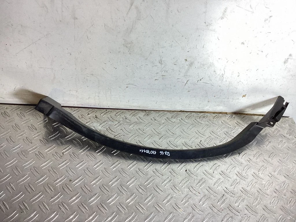 Rear fender molding trim – Lexus RX 450H (2016-)