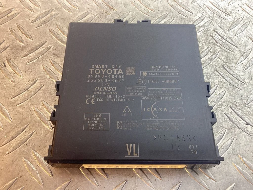 Keyless (KESSY) go control unit/module – Lexus RX 450H (2016-)