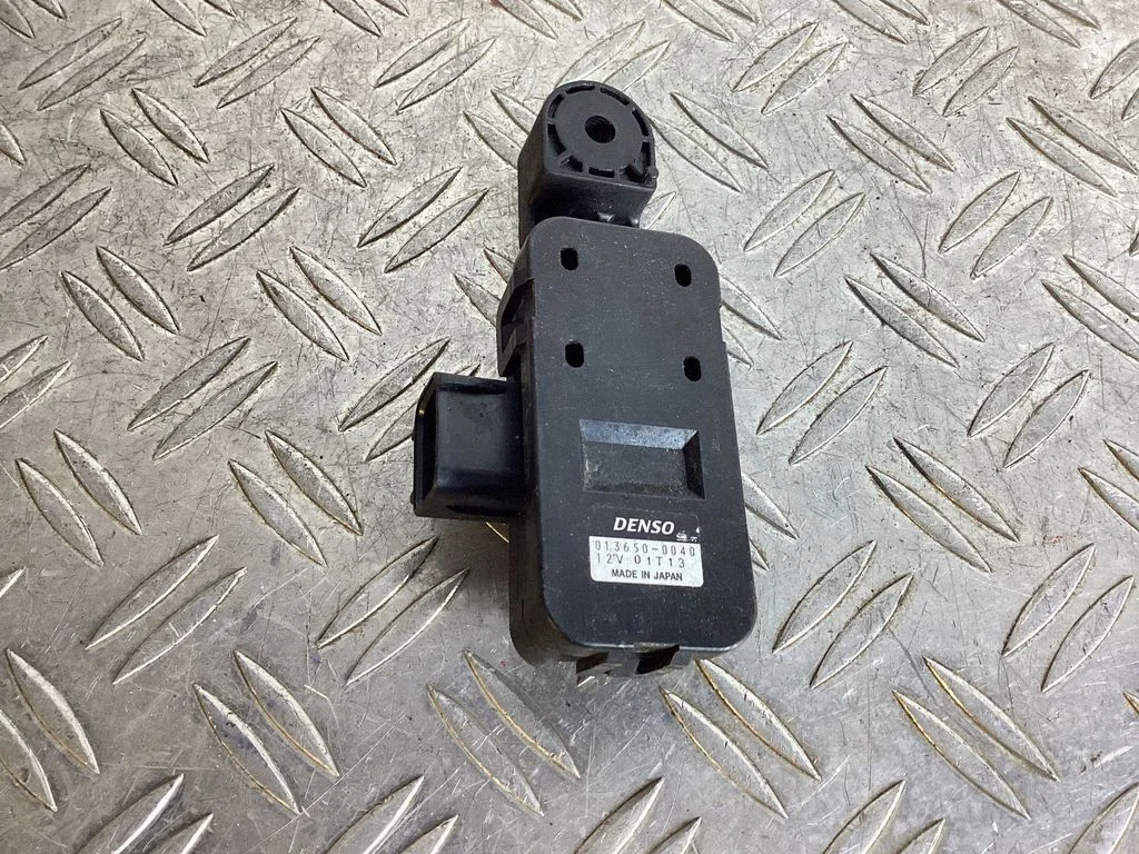 Air quality sensor – Lexus GS 250 350 300H 450H (2013-)