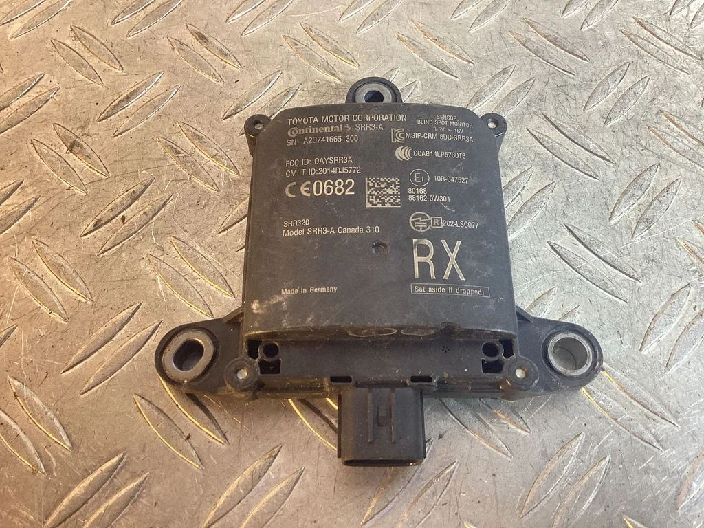 Blind spot module – Lexus RX 450H (2016-)