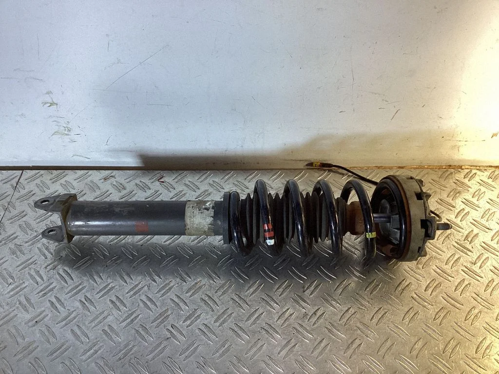 Rear shock absorber with coil spring – Porsche 911 997 (2004-2013)