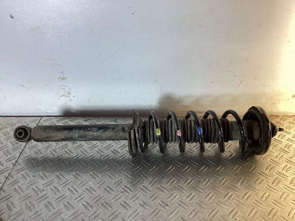 Rear shock absorber with coil spring – Honda Accord (2003-2007)