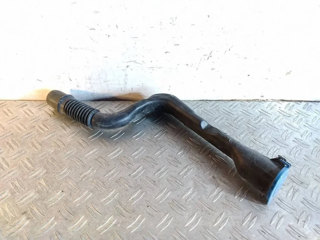 Window washer liquid tank fill tube – Land Rover Discovery Sport (2014-)