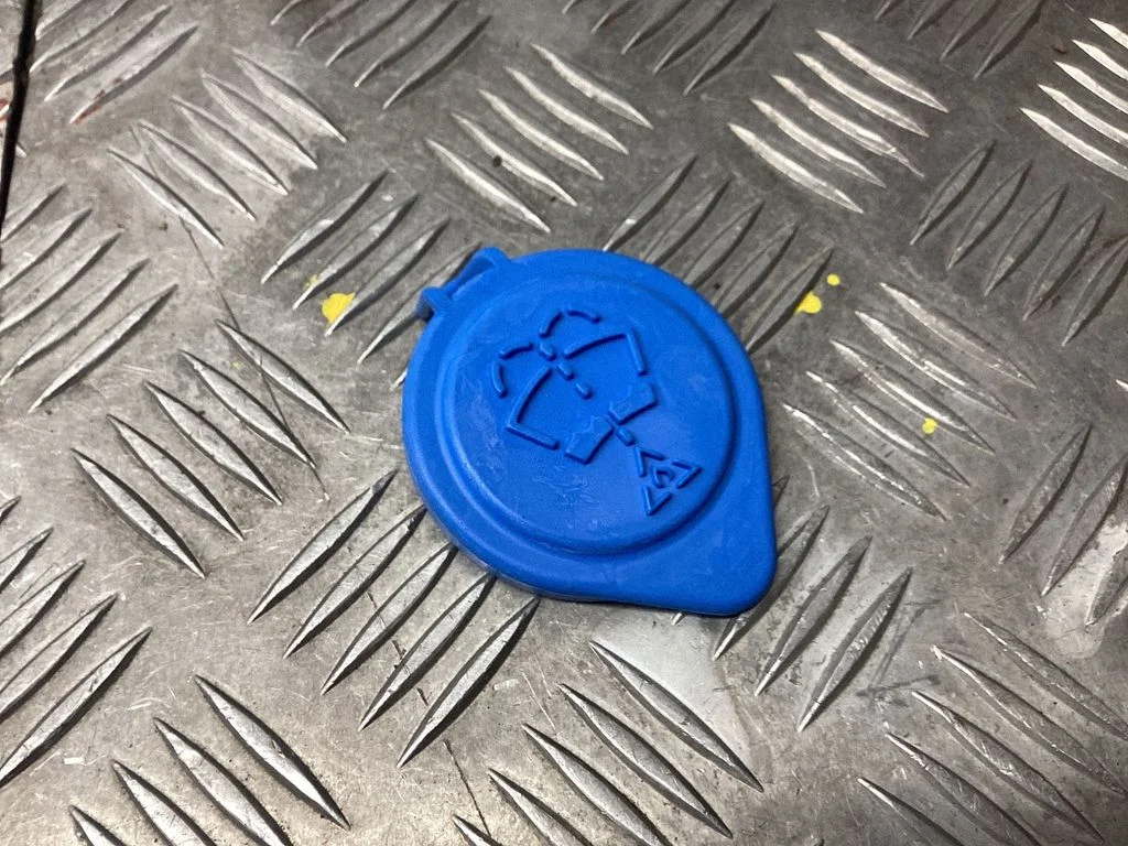 Window washer liquid tank fill tube – BMW X3 G01 (2018-2024)