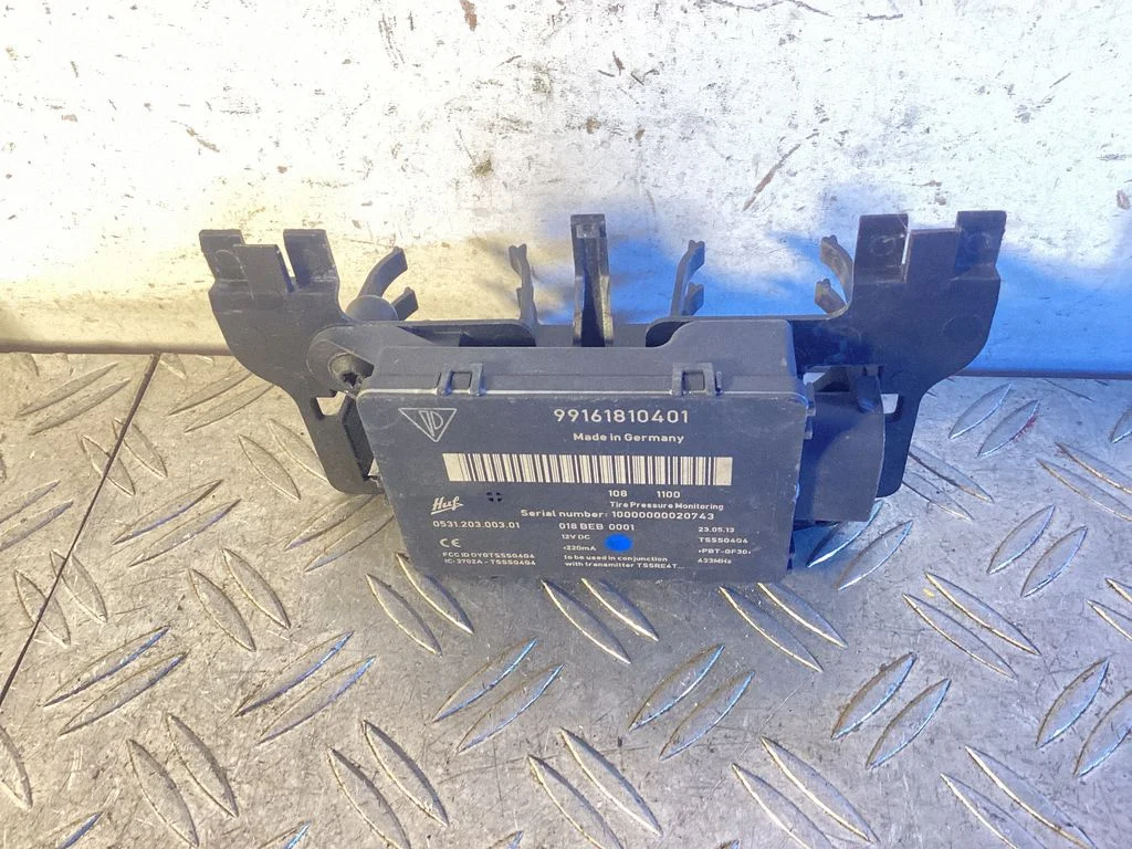 Tire pressure control unit – Porsche 911 991 (2011-2019)
