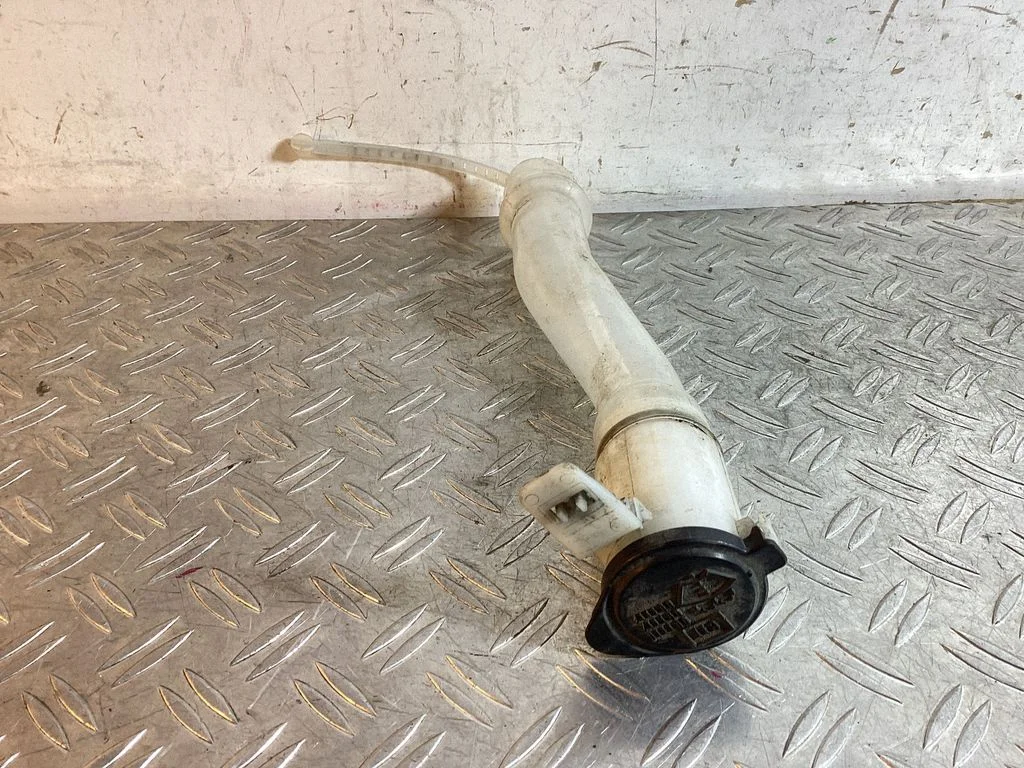 Window washer liquid tank fill tube – Toyota Land Cruiser (J120) (2002-2009)