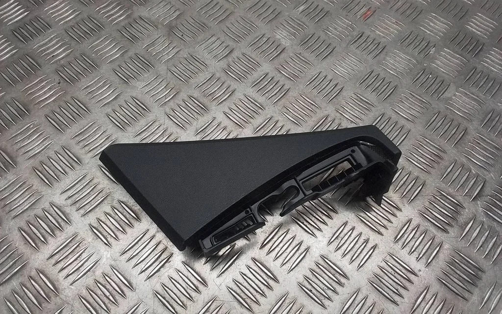 Panel trim – KIA Niro (2022-)