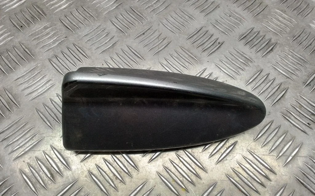 Osłona anteny dachowej (GPS) – BMW X5 E70 (2006-2013)