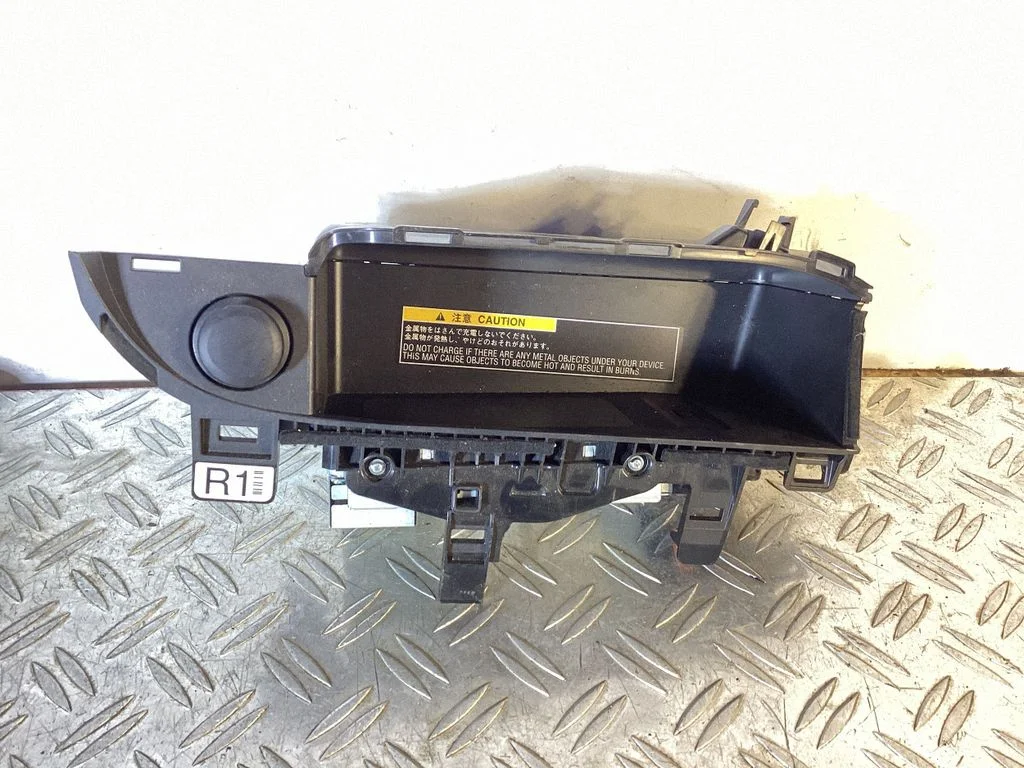 Wireless charging module – Lexus RX 450H (2016-)