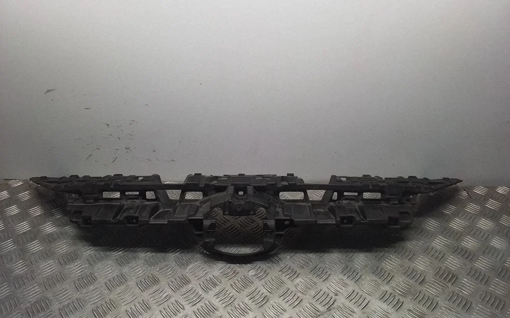 Front bodywork piece – Toyota RAV 4 (XA50) (2018-)