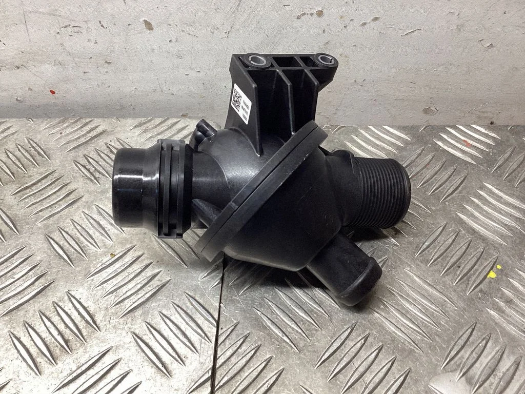 Termostat – BMW Seria 5 F10 F11 (2009-2016)