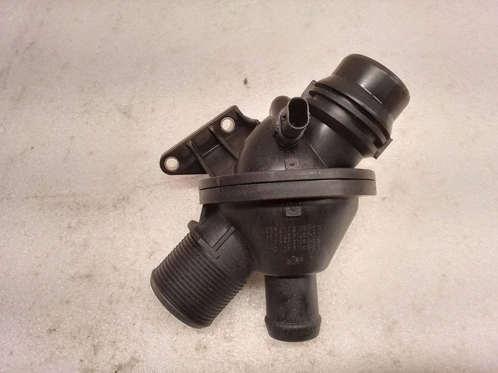 Termostat – BMW Seria 5 F10 F11 (2009-2016)