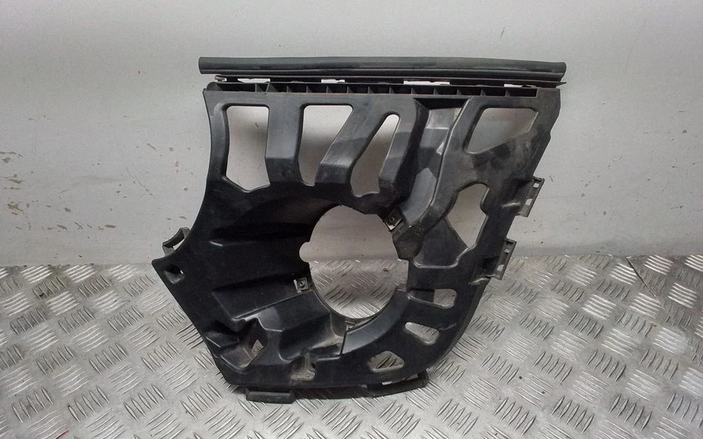 Fog light bracket – Mini One - Cooper F56 F55 (2013-)