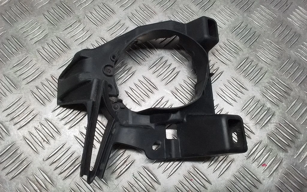 Fog light bracket – Lexus RX III (2008-2015)