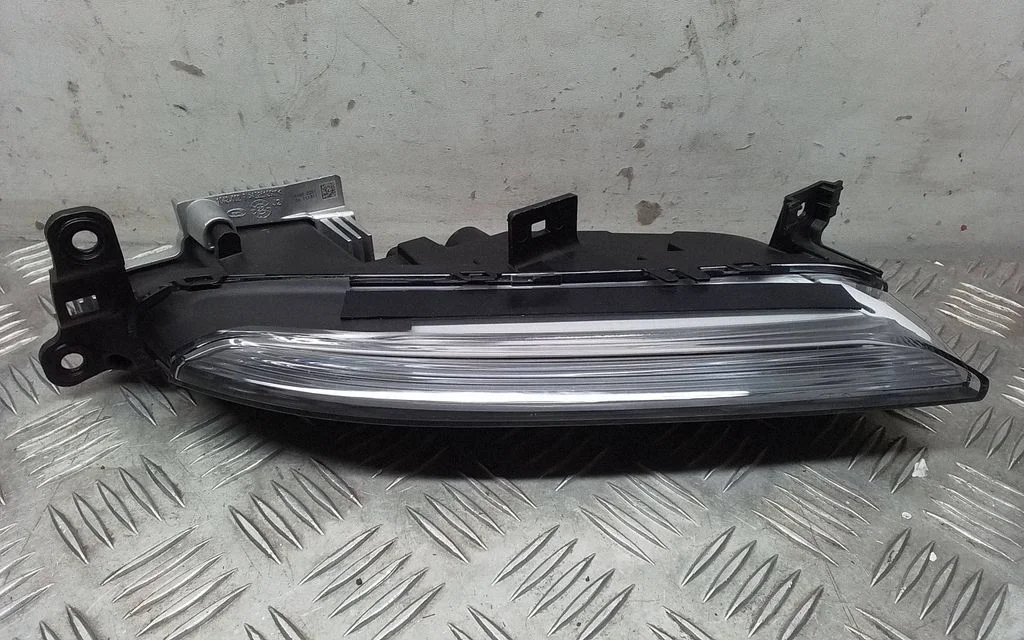 LED-päevatuli – Porsche Panamera (971) (2017-2024)