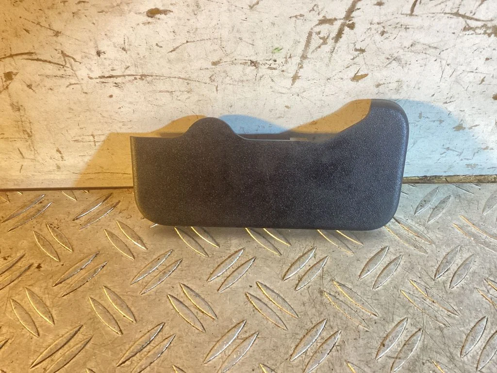 Seat trim – Land Rover Range Rover Sport L320 (2005-2013)