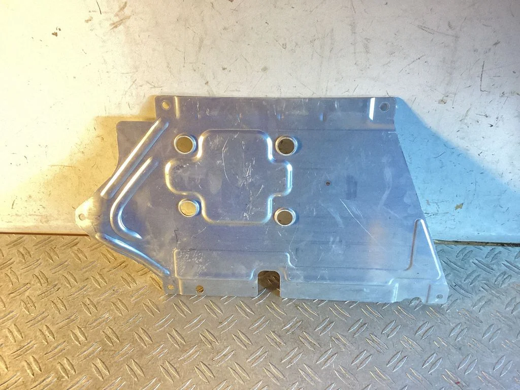 Side bottom protection 99150485700