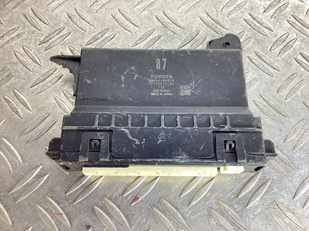 Air conditioner control unit module – Lexus RX 450H (2016-)