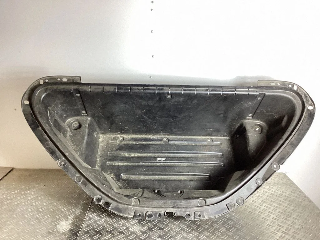 Front trunk storage compartment – Tesla Model S (2012-)