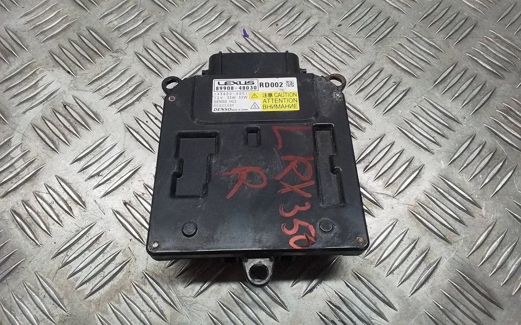 LED ballast control module – Lexus RX 450H (2016-)