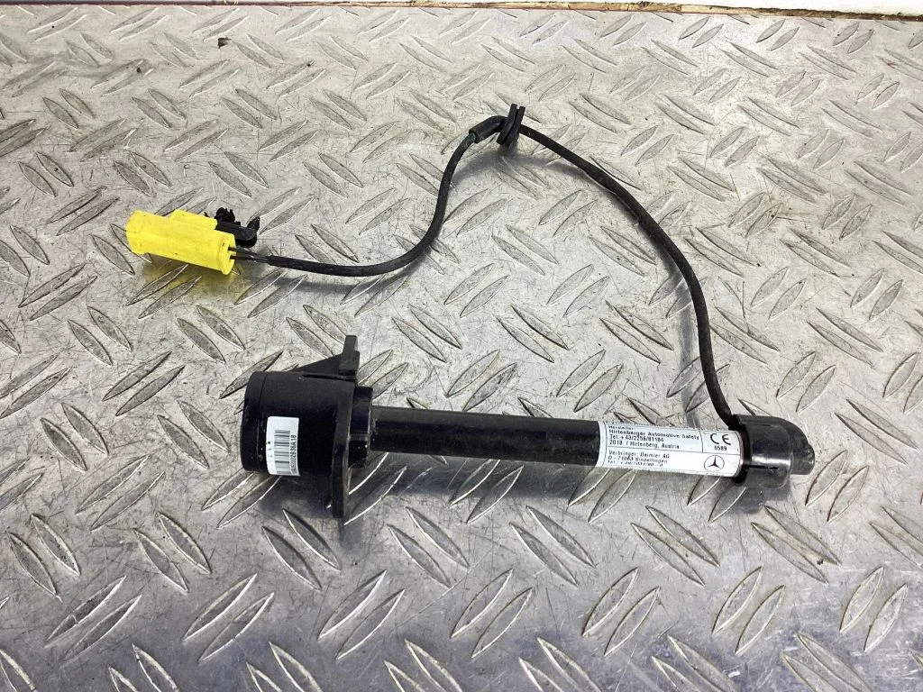 Bonnet Pedestrian Airbag Actuator – Mercedes-Benz ML-Class W166 (2012-2017)