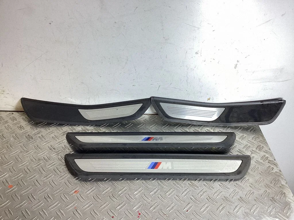 Listwy progowe wewnętrzne (komplet) – BMW Seria 6 F06 Gran coupe (2012-2018)