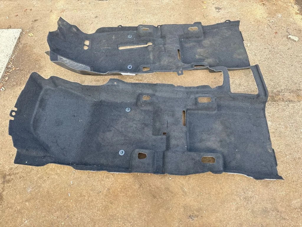 Interior carpet – Lexus NX (2021-)