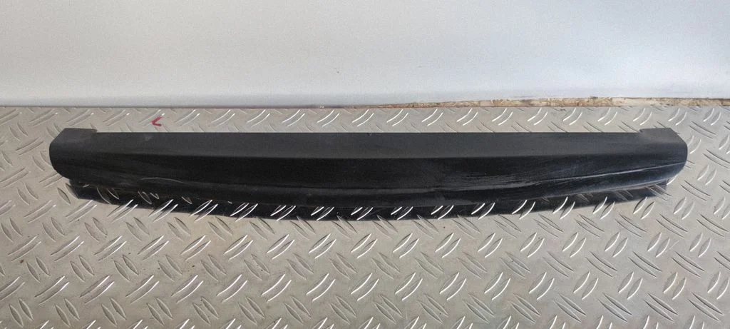 Mootorikapoti iluliist – Porsche 911 991 (2011-2019)