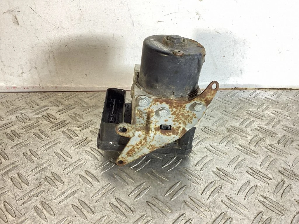 ABS-plokk – BMW 3-seeria E90 E91 (2005-2012)