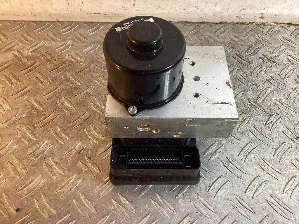ABS-plokk – Mercedes-Benz GLK-klass (X204) (2008-2016)