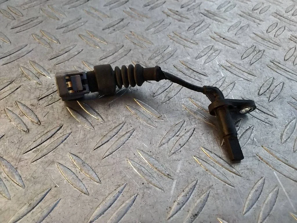 Esimene piduri ABS-andur – Lexus RX 450H (2016-)
