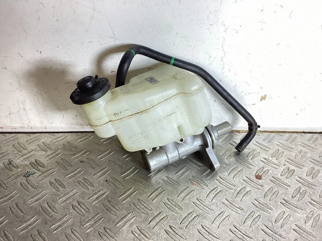 Pompa hamulcowa – Lexus GS 250 350 300H 450H (2013-)