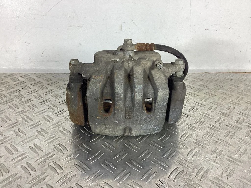 Zacisk hamulcowy przedni – Lexus RX III (2008-2015)