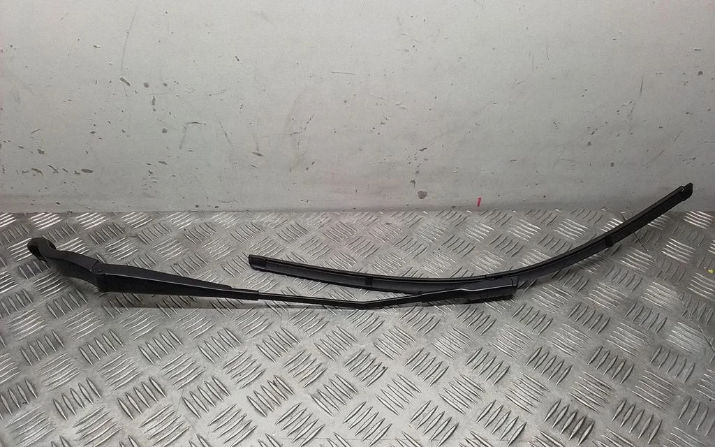 Front wiper blade arm – Porsche Macan (95B) (2019-)