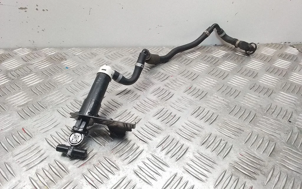 Headlight washer spray nozzle 20953