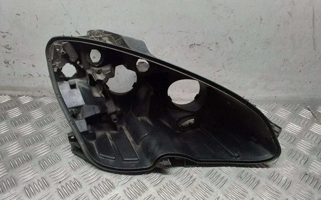 Headlight/headlamp 1305236211