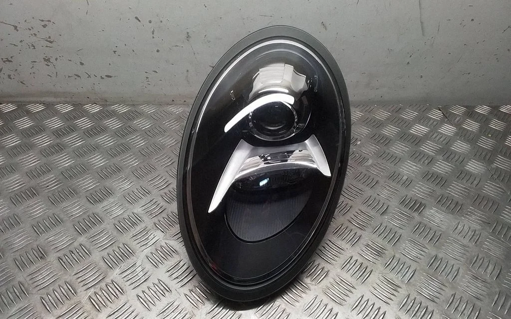 Priekšējais lukturis 99163113112