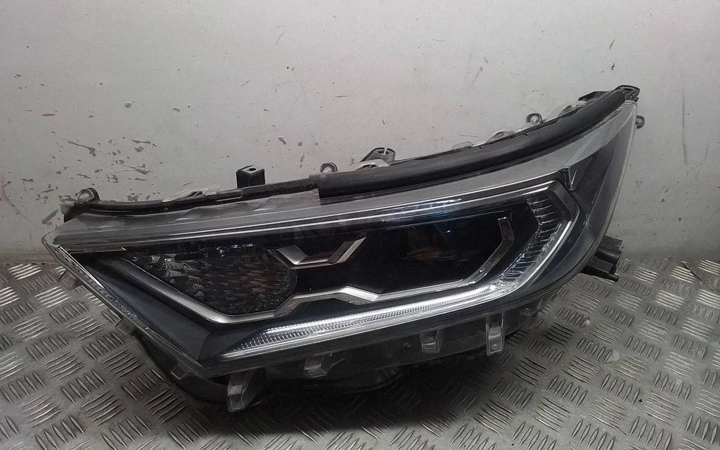 Reflektor 899074260
