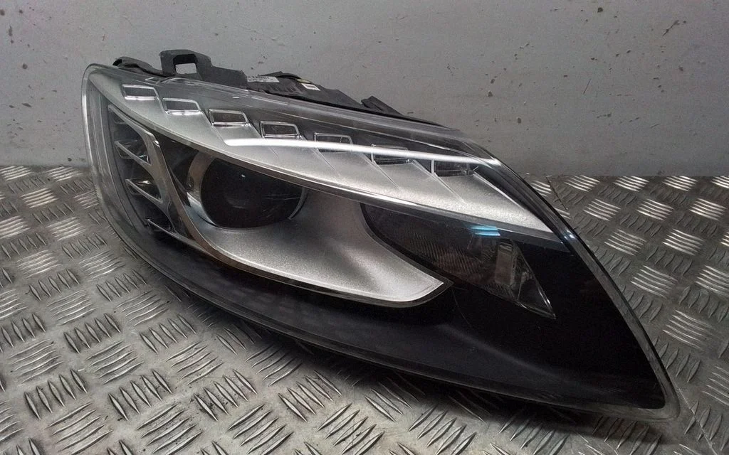 Headlight/headlamp 4L0941030AC