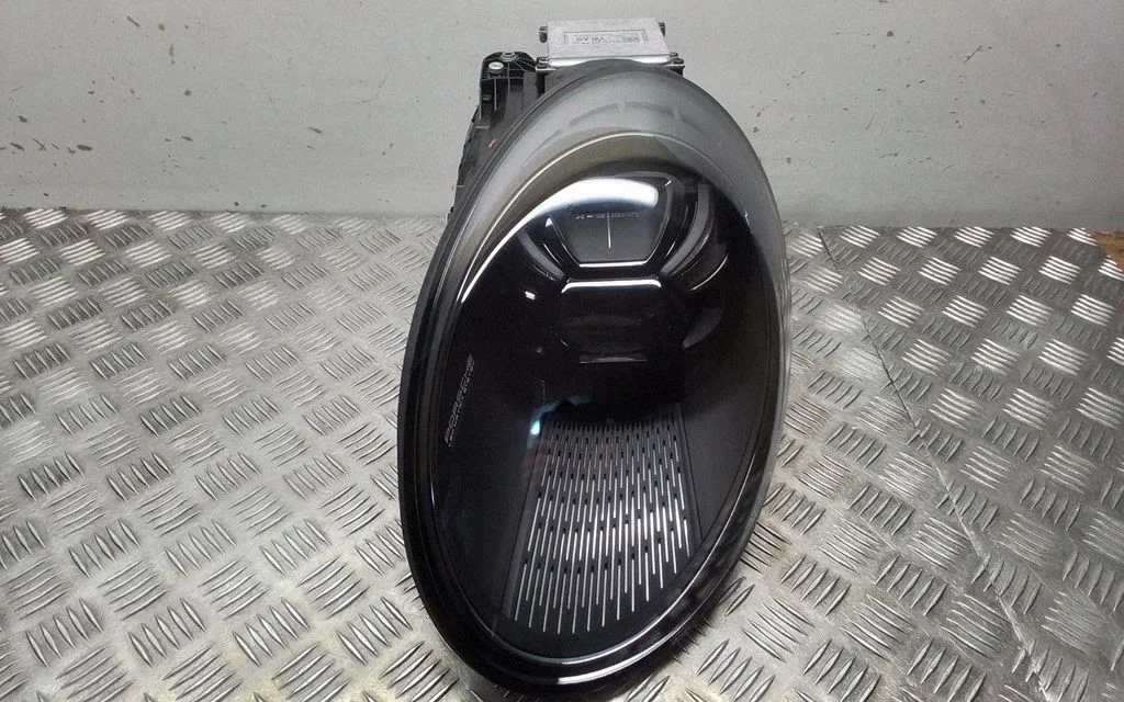 Esituli 9P5941081E